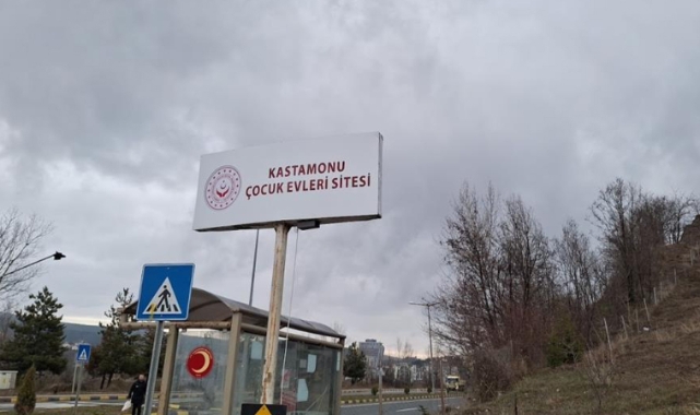 Sevgi evlerinde bir bebek yatağında ölü bulundu