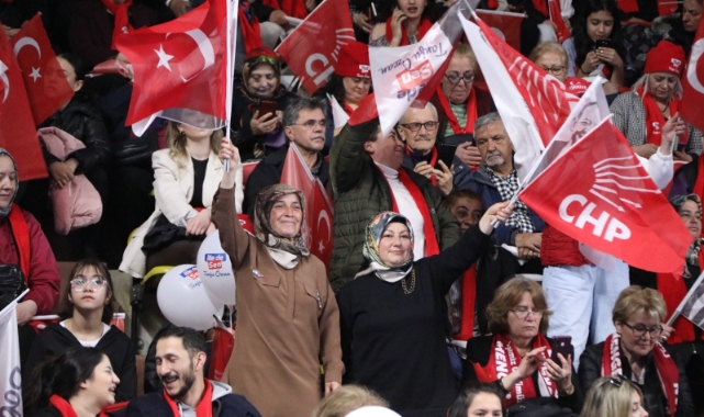 Tanju Özcan projelerini tanıttı