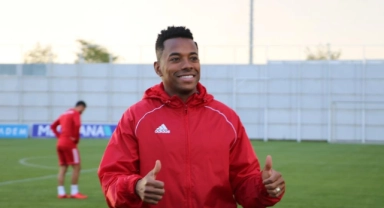 Tecavüz suçlamasıyla 9 yıl hapis cezası alan Robinho tutuklandı