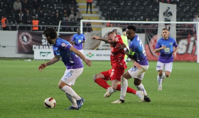 Trendyol 1. Lig: Çorum FK: 0 - Bandırmaspor: 0