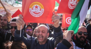 Tunus'ta protestolar sürüyor