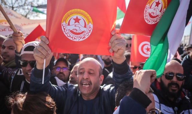 Tunus'ta protestolar sürüyor