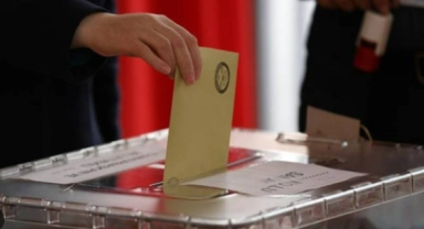 Türkiye yarın sandık başında!