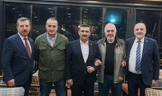 Ülkü Ocakları eski Genel Başkanlarından Selçuk Türkoğlu'na anlamlı destek
