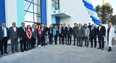 Üniversitelilere özel ayrıcalıklı spor merkezi