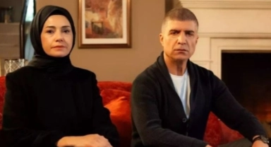 Yasak Elma'nın parlayan yıldızı, Kızıl Goncalar'a geçiyor