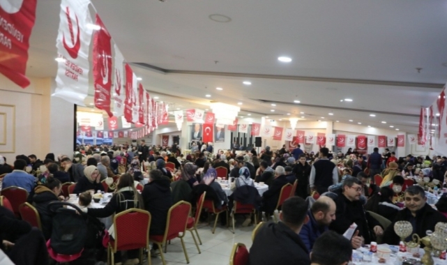 Yeniden Refah Partisi'nden Gemlik'te iftar