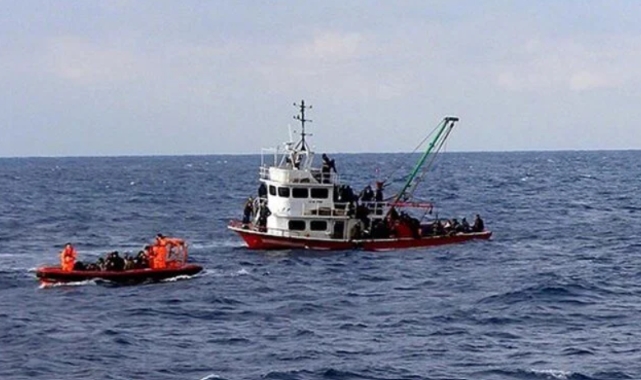 Akdeniz'de göçmen teknesi battı