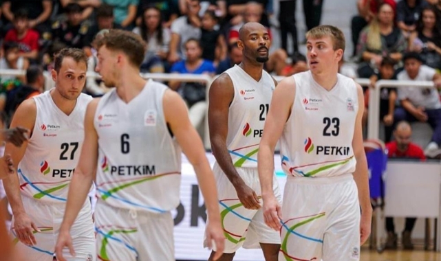Aliağa Petkimspor, A. Efes deplasmanında