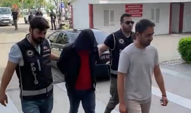 Anne ve oğlunu bıçaklayıp öldürmüştü, adliyeye sevk edildi