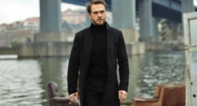 Aras Bulut İynemli yine bir oyuncuya gönlünü kaptırdı!
