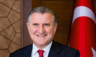 Bakan Osman Aşkın Bak’tan Ergin Ataman’a destek mesajı