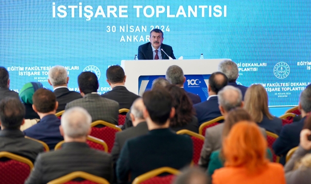 Bakan Tekin eğitim fakültesi dekanlarıyla buluştu