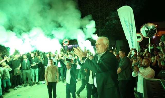 Başkan Bozbey'den taraftara bayram hediyesi!