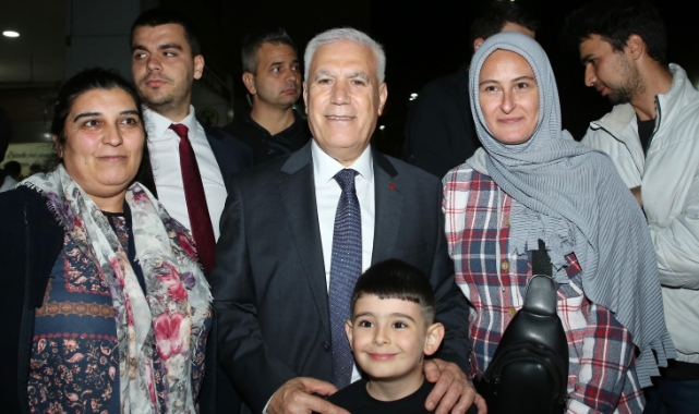 Başkan Bozbey, Kadir Gecesinde vatandaşlarla buluştu