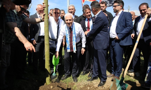 Başkan Bozbey, 'Yeniden Yeşil Bursa' için ilk adımı attı