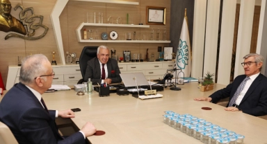 Başkan Özdemir'den yoğun mesai