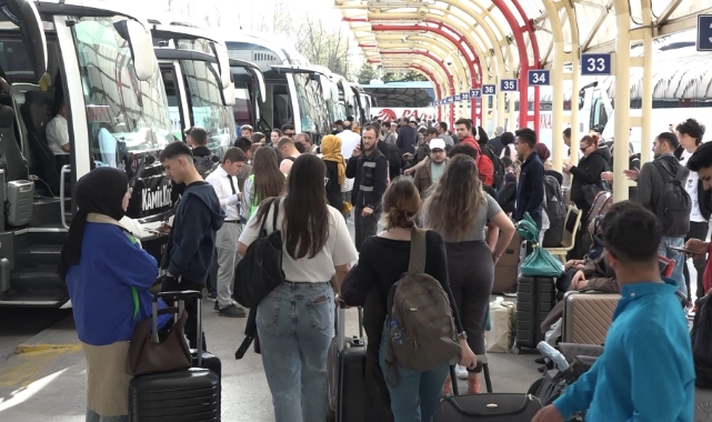 Bayrama günler kala Bursa Terminali'nde büyük yoğunluk!