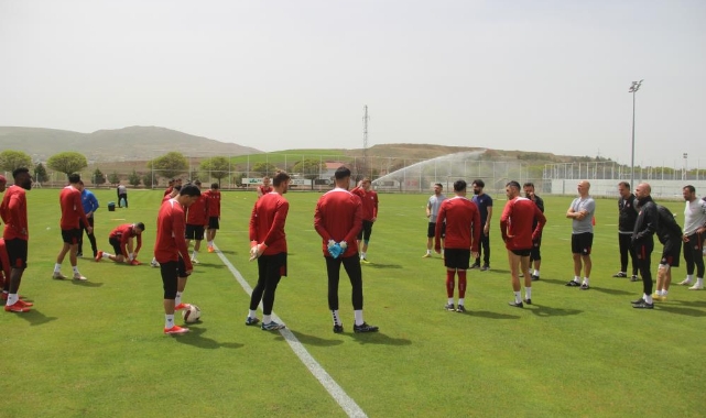 Bülent Uygun: “Konyaspor’u yenmek istiyoruz”
