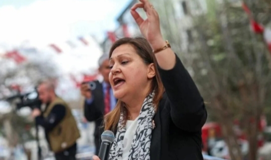 Burcu Köksal kimdir?