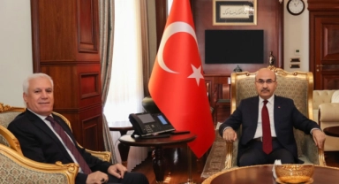 Bursa Büyükşehir Belediye Başkanı Mustafa Bozbey'den ilk resmi ziyaret