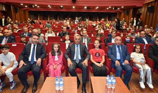 Bursa'da ödüller çocuklarla buluştu