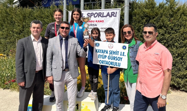 Bursa'daki ortaokul öğrencileri başarılara doymuyor