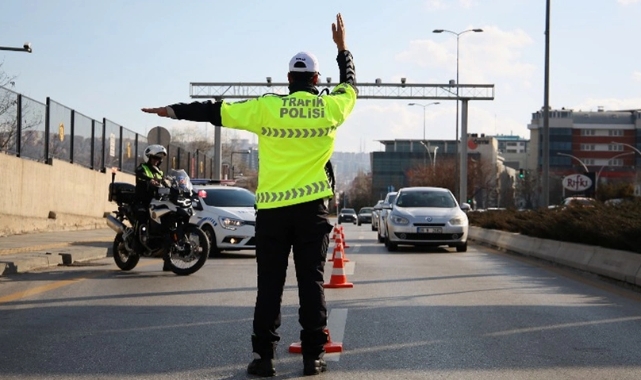 Bursa trafiğine Osmangazi Tarihi Kent Koşusu ayarı!