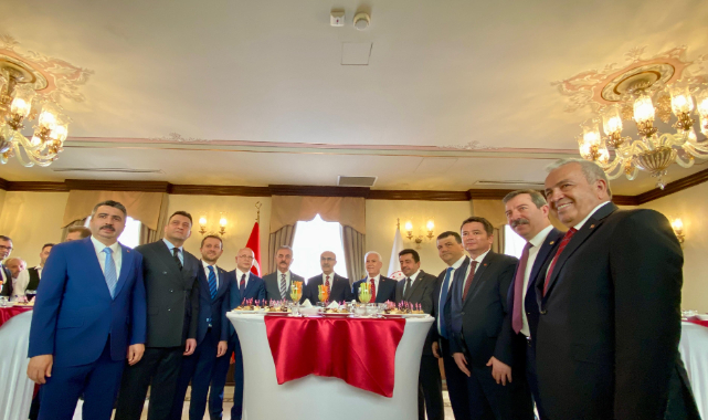 Bursa Valiliği'nde bayram coşkusu