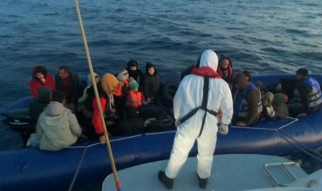 Çanakkale'de 20’si çocuk 42 kaçak göçmen yakalandı