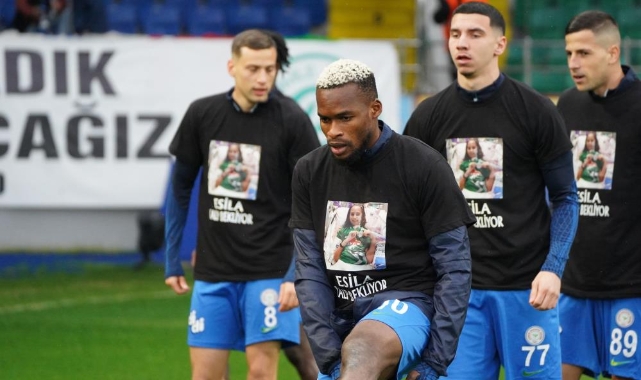 Çaykur Rizespor sahaya minik Esilay'ı hatırlatarak çıktı