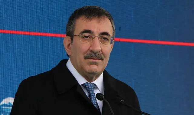 Cumhurbaşkanı Yardımcısı Yılmaz: Adalet milletin hak kapısı olmalıdır