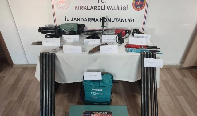 Define arayan 4 kişi yakalandı