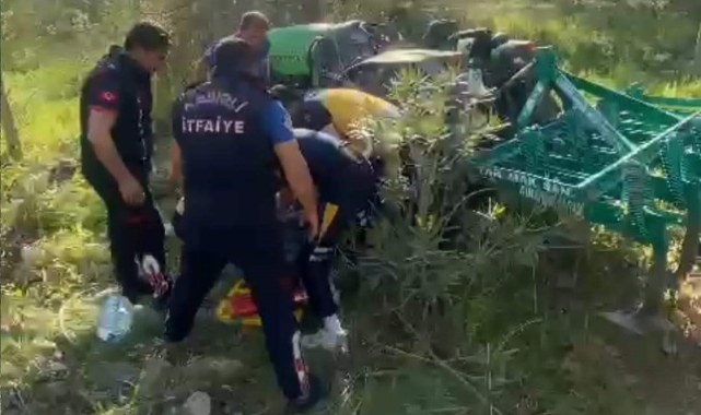Devrilen traktörün sürücüsü hayatını kaybetti
