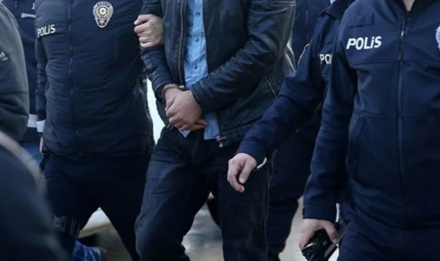 Düğün konvoyunda havaya ateş açtı gözaltına alındı