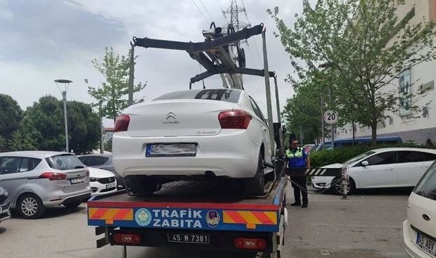 Engelli yerine park eden sürücülere ceza