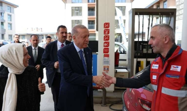 Erdoğan’dan akaryakıt istasyonu ziyareti