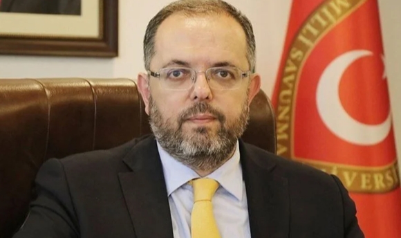 Erhan Afyoncu kimdir?