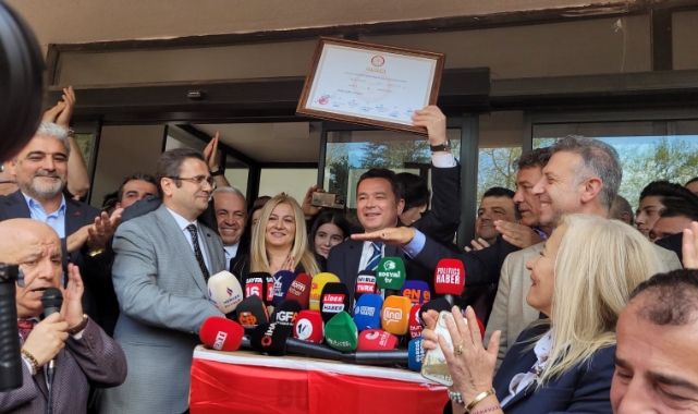 Erkan Aydın mazbatasını aldı!