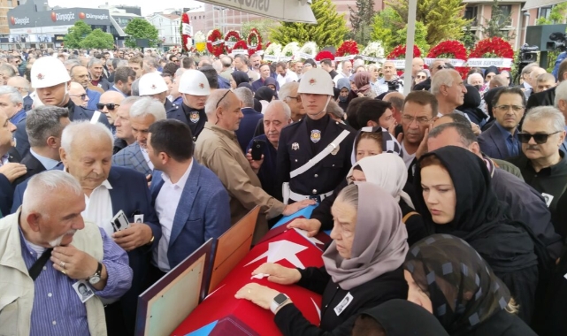 Eski Bakan Mehmet Ali Yılmaz toprağa verildi