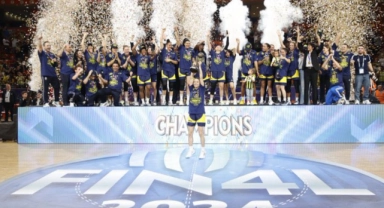 Fenerbahçe Kadın Basketbol Takımı ikinci kez şampiyon