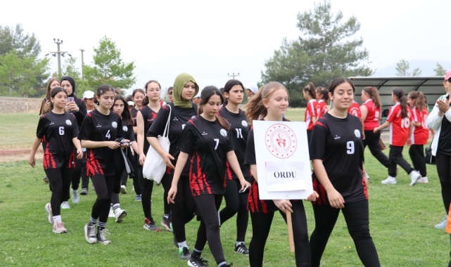 Fethiye’de Softbol Türkiye Şampiyonası başladı