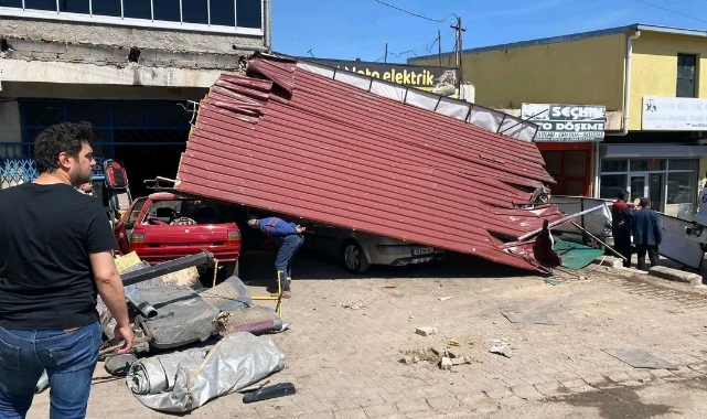 Freni boşalan kamyon zincirleme kazaya sebep oldu!