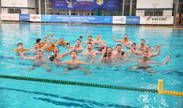 Galatasaray Sutopu Takımı şampiyon oldu