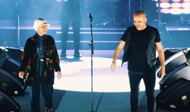 Haluk Levent ablasına destek olmak için saçlarını kazıttı