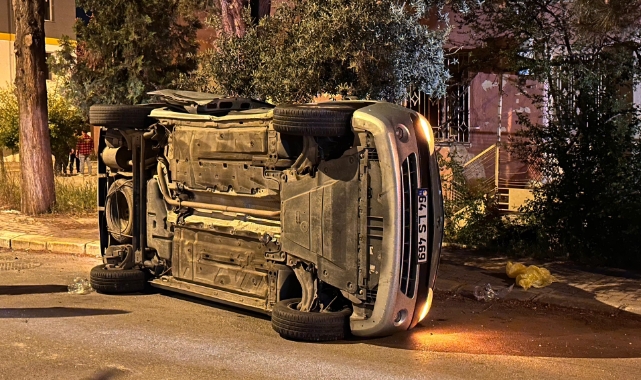 İki aracın çarpıştığı kazada karı koca yaralandı