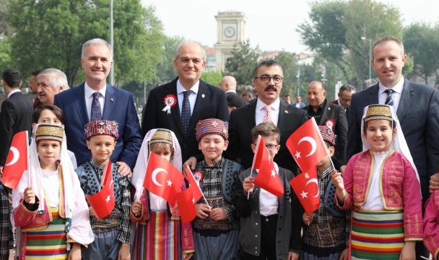 İnegöl'de 23 Nisan coşkusu