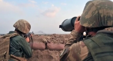 Irak ve Suriye'de operasyon! 19 terörist etkisiz hale getirildi
