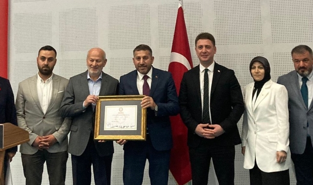 İsa Türkcan, 3. mazbatasını aldı