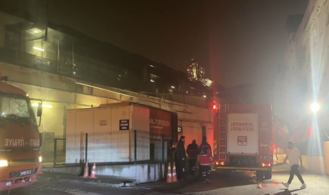 İstanbul’da AVM’de yangın
